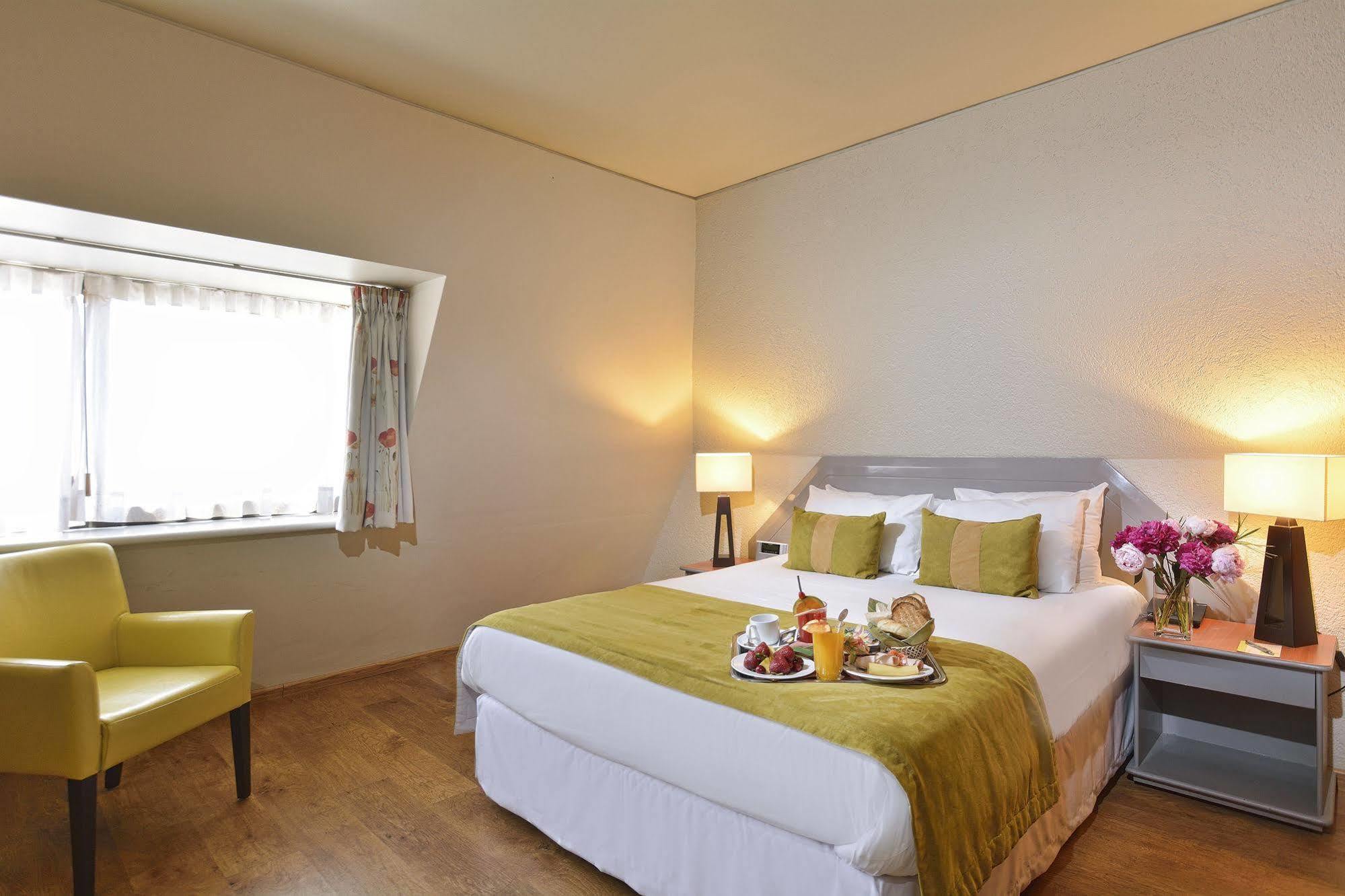 Hotel Eurotel Providencia Santiago del Cile Esterno foto